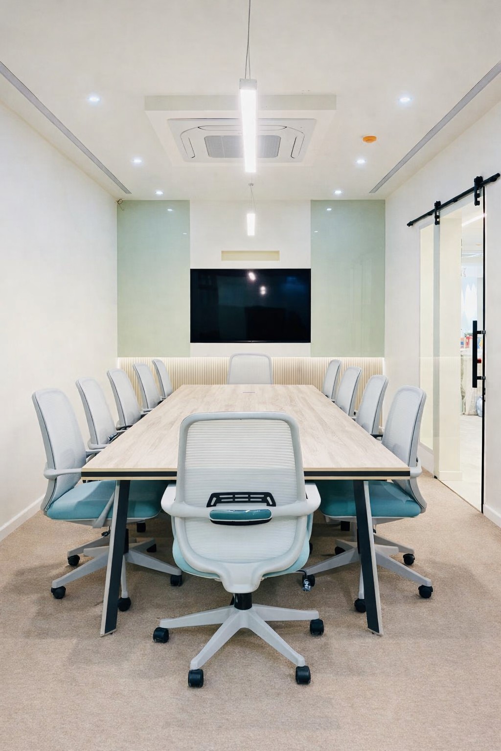 Office fit-out Riyadh - modern workspace design by Hanjin E&T