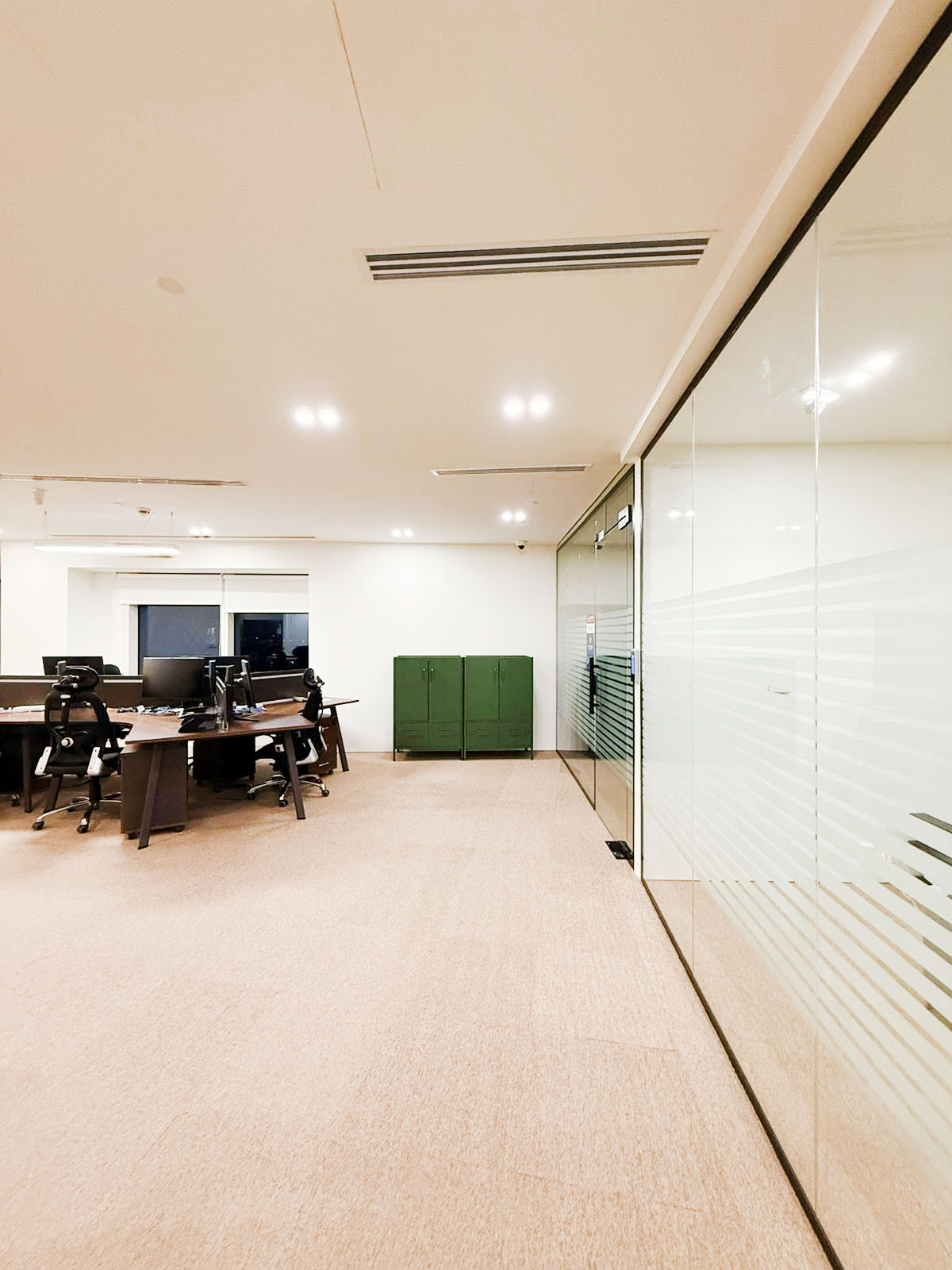 LIG NEX1 office after office fit-out Riyadh by Hanjin E&T